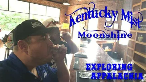  Kentucky Moonshine: บทกวีแห่งสุราหอมหวาน และดราม่าครอบครัวที่ลุกเป็นไฟ!